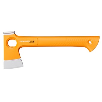 Sekera Fiskars X13 - S lehká universální Camp