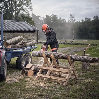 Husqvarna 340i 14" Aku pila - samostatná poloprofesionální